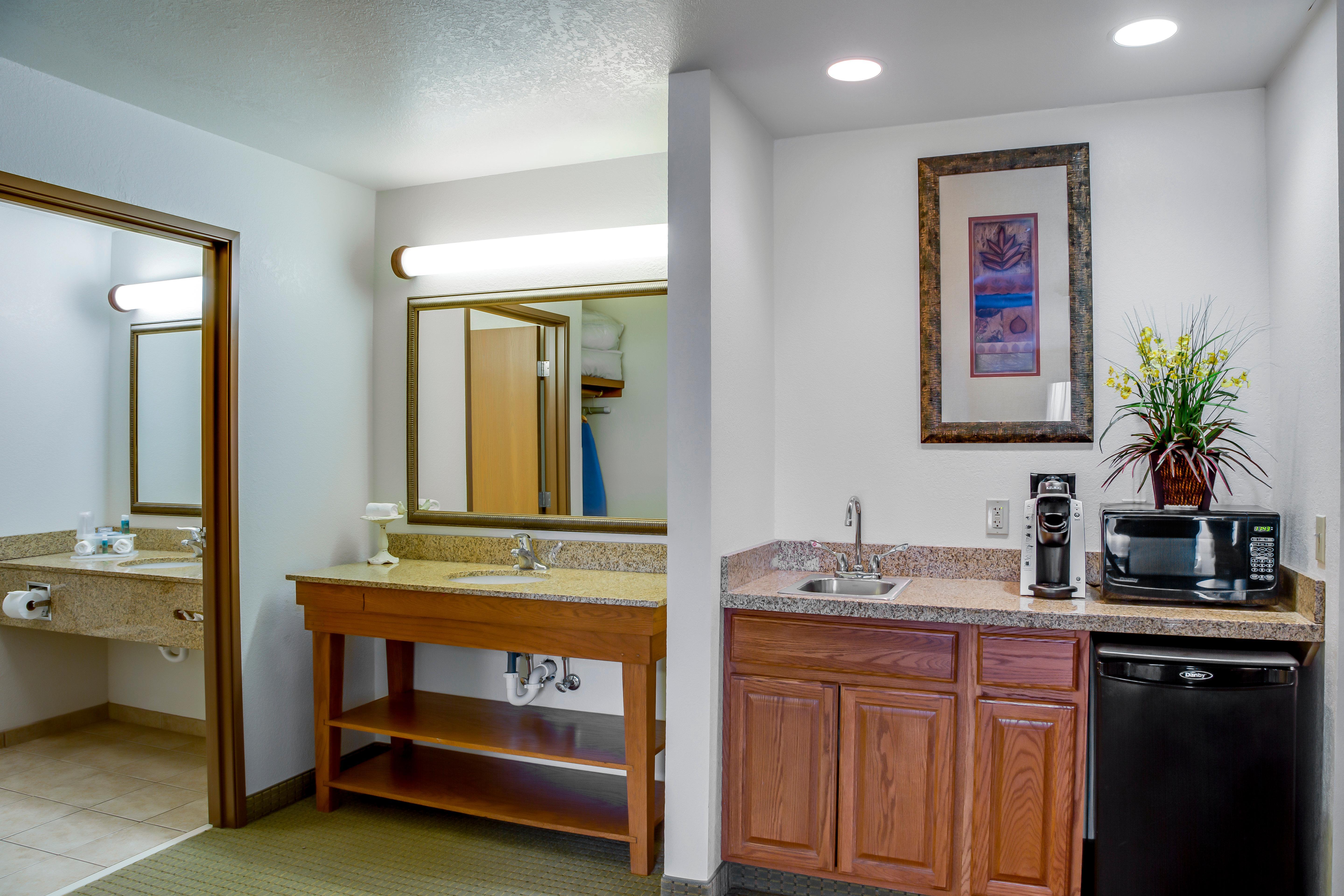Hotel Express & Jacksonville By Ihg 3*