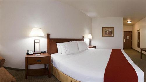 Express & Jacksonville By Ihg 3*